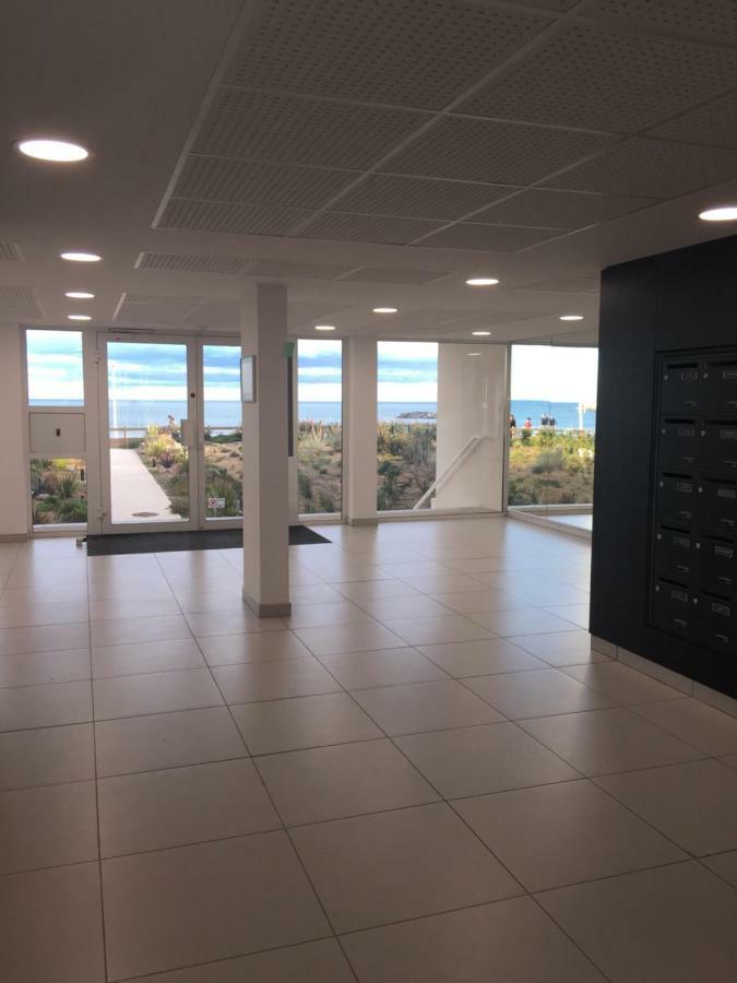 Meuble De Tourisme Classe, Climatisation, Pieds Dans L'Eau Palavas-les-Flots Exterior foto